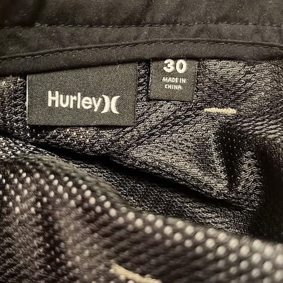 Hurley brand size 30 flat front shorts - Picture 4 of 5